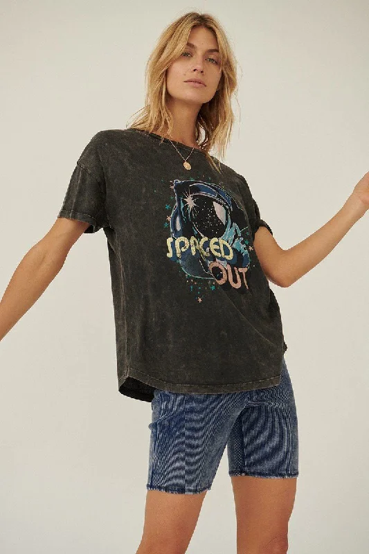A Mineral Washed Graphic T-shirt-- Notch Collar Peter Pan Collar Cowl Neck