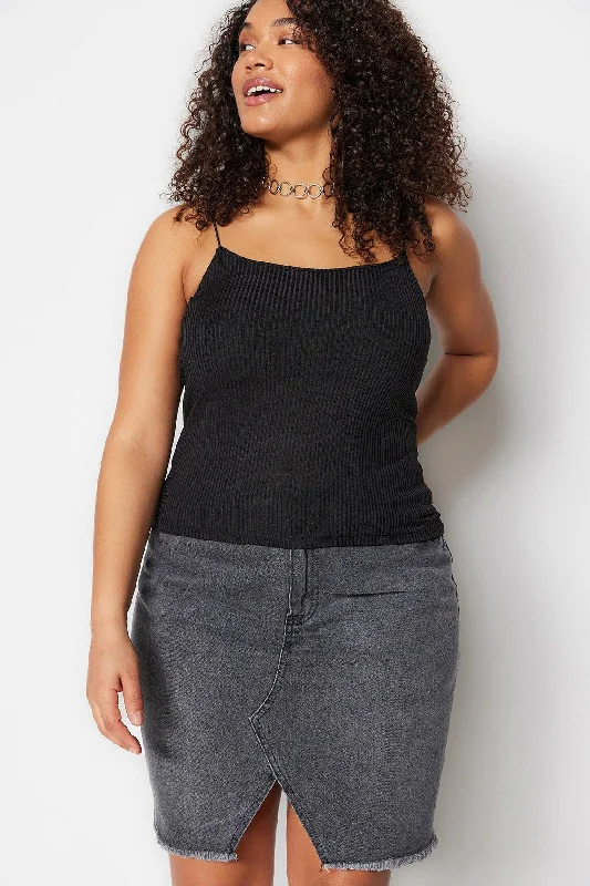 Black Crop Knitted Strap Blouse TBBSS23AF00013 Classic Minimalist Blouse