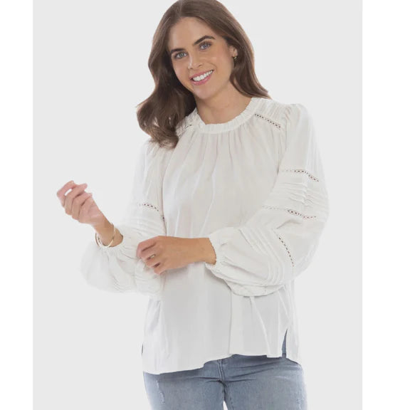 Seeking Lola  SPIRIT BLOUSE White Lightweight Tunic Blouse