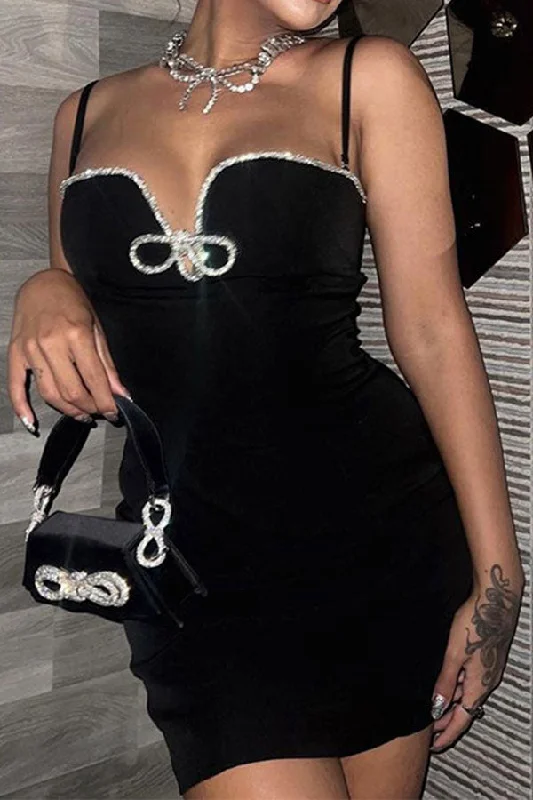 storexq Patchwork Bow Shimmery Spaghetti Strap Mini Dress Fashionable A-Line Mini Dress storexq Patchwork Bow Shimmery Spaghetti Strap Mini Dress Fashionable A-Line Mini Dress