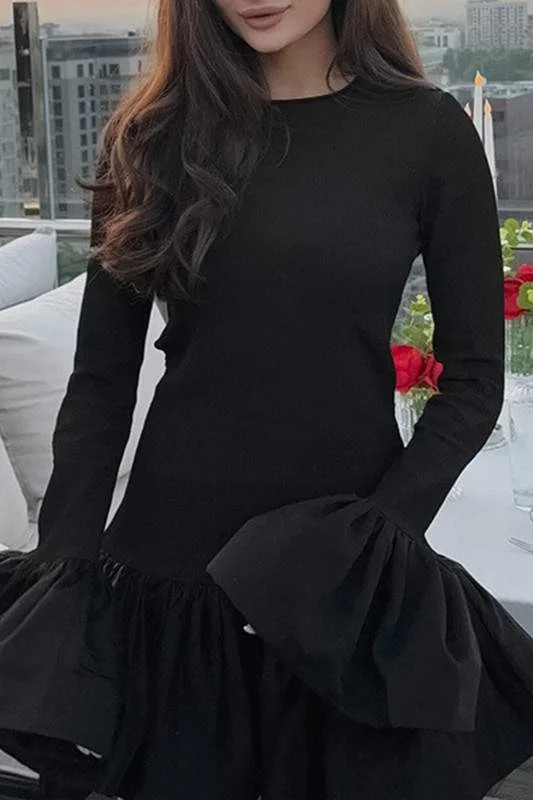 TWO TONE FLARE SLEEVE MINI DRESS WITH RUFFLED HEM Stylish Sweetheart Neck Mini Dress