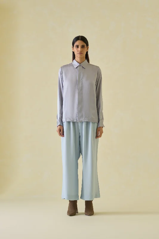 Crinkled Satin Boxy Shirt-- Boxy Fit Fitted Loose
