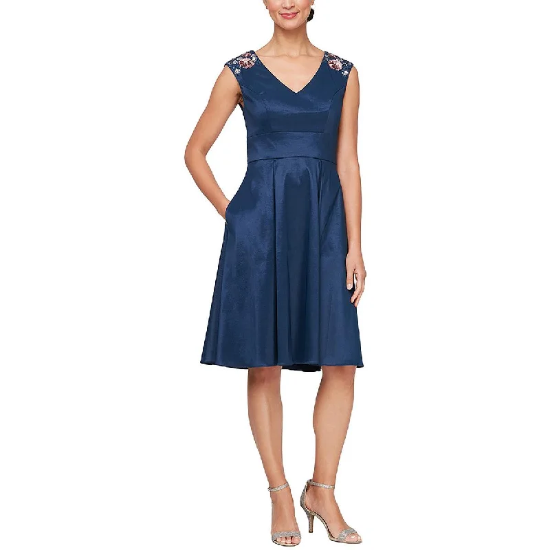 Alex Evenings Womens Sequined Knee-Length Cocktail And Party Dress Pleated Skirt Elegant Alex Evenings Womens Sequined Knee-Length Cocktail And Party Dress Pleated Skirt Elegant