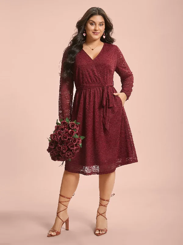 Crochet Lace Mesh Surplice Neck Belted Dress Shift Classic Vintage