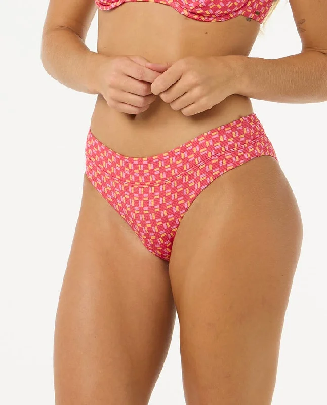 Rip Curl Shell Cove Good Pant - RED Classic Cropped Pants