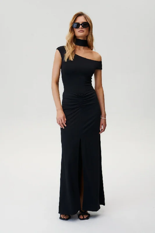 Eclipse Skirt Black velvet skirt glossy