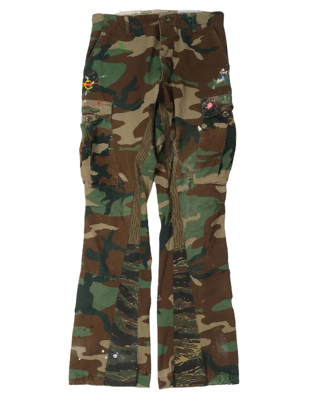 La Flare Camo Cargo pants Fashionable Track Pants