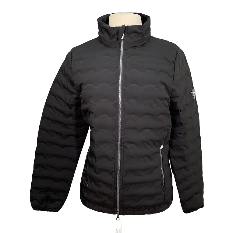 AA Platinum Light Padded Jacket in Black - Women's XL Welt Pockets Slit Pockets Flap Pockets AA Platinum Light Padded Jacket in Black - Women's XL Welt Pockets Slit Pockets Flap Pockets