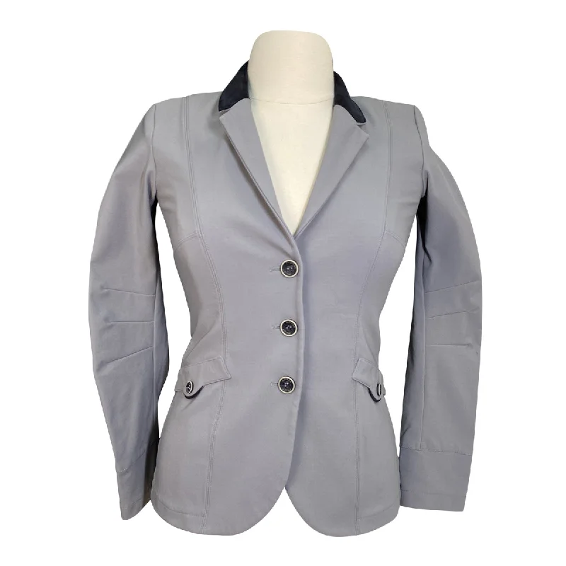 Horse Pilot Show Jacket in Grey - Women's FR 44 (US 14) Front Pockets Side Pockets Patch Pockets Horse Pilot Show Jacket in Grey - Women's FR 44 (US 14) Front Pockets Side Pockets Patch Pockets