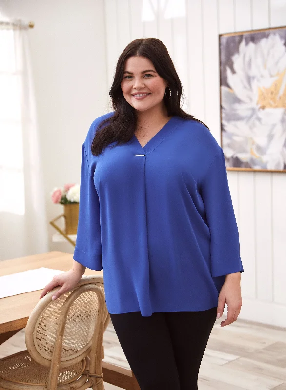 3/4 Sleeve V-Neck Blouse