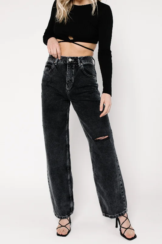 BDG W Black Rip Boyfriend Jean